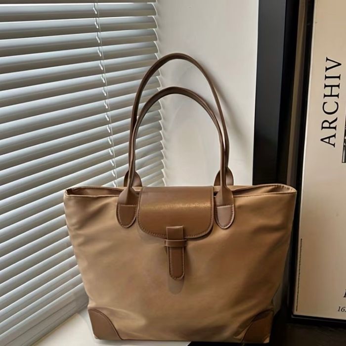Carteira castanha tipo longchamp