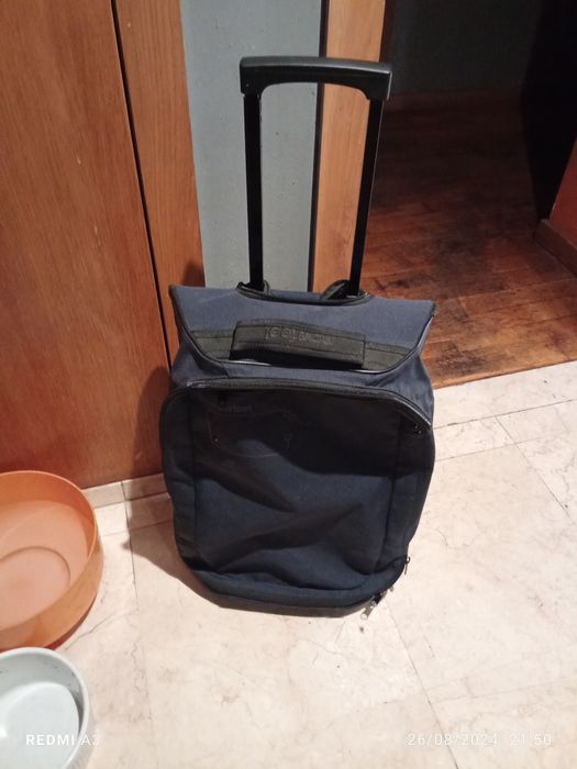 Mala trolley em excelente estado