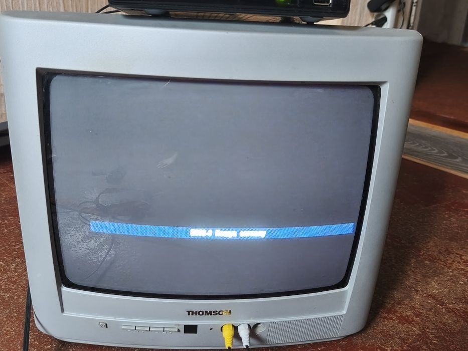 Т2 тюнер  Strong