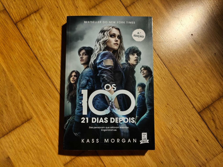 BOOK - The 100 - 21 Days After by Kass Morgan - Top Seller