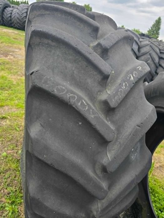 600/70R30 Goodyear OT820 J196