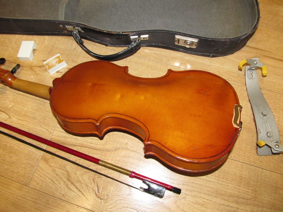 Скрипка 3/4 Розмір 57 см + Футляр Місток