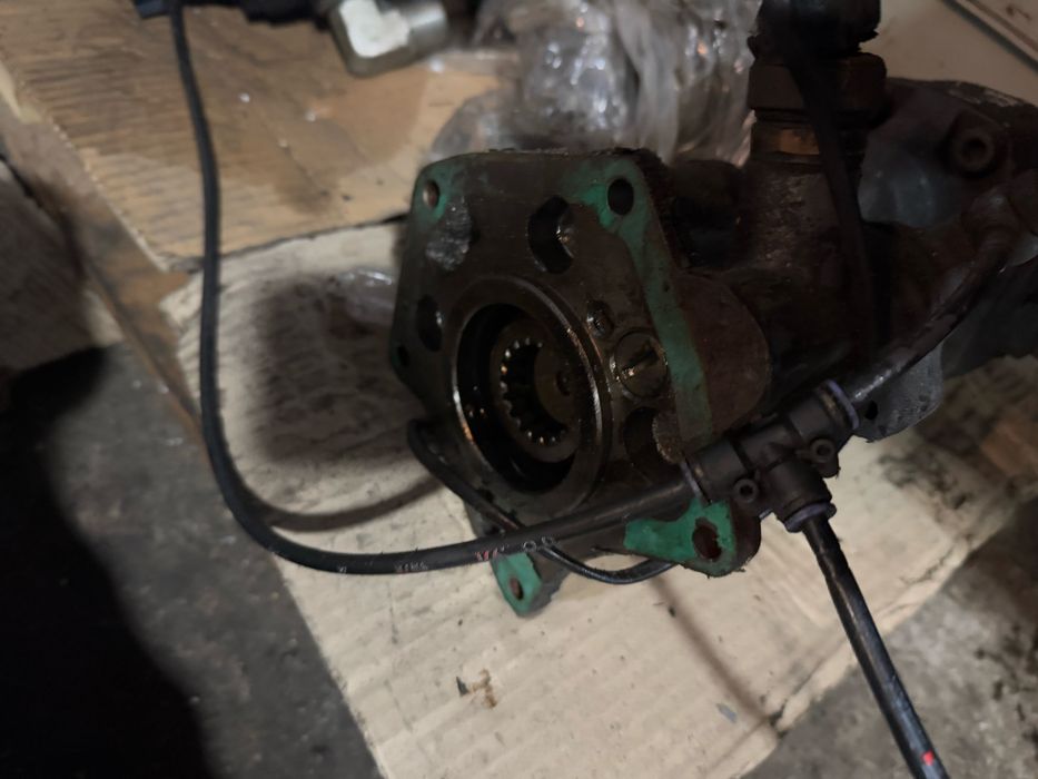 Роздатка КОМ гідравліка mercedes 609-817 кпп g2 g3 g56-6 om366 om904