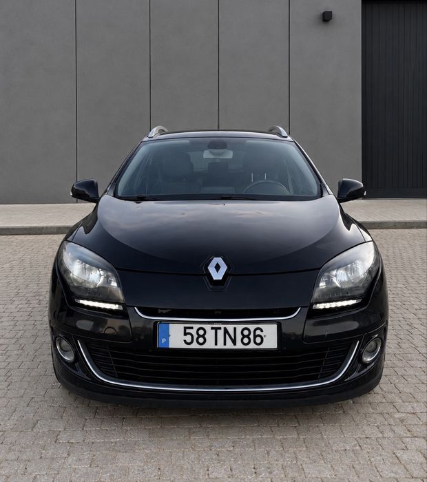 Renault Mégane 1.5 Bose Edition Tourer — photo 2