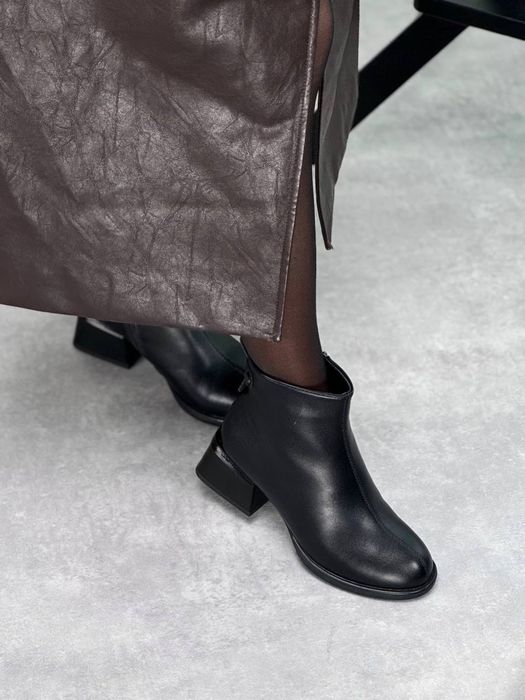 Ботильйони натуральна шкіра