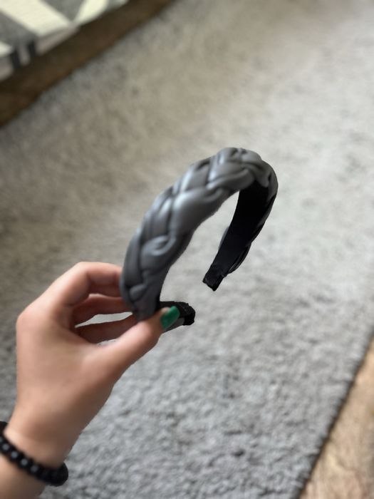 Обруч жіночий коса