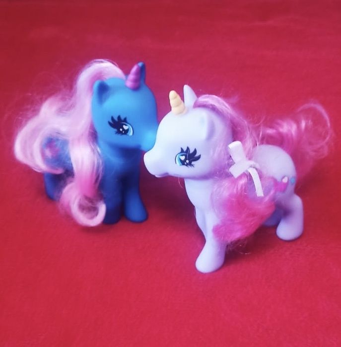 Єдиноріжки 2 шт у одні руки