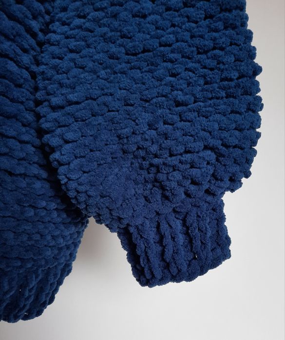 Кардиган з плюшевої пряжі ручної роботи