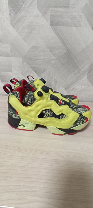 Reebok Instapump Fury OG Glitch