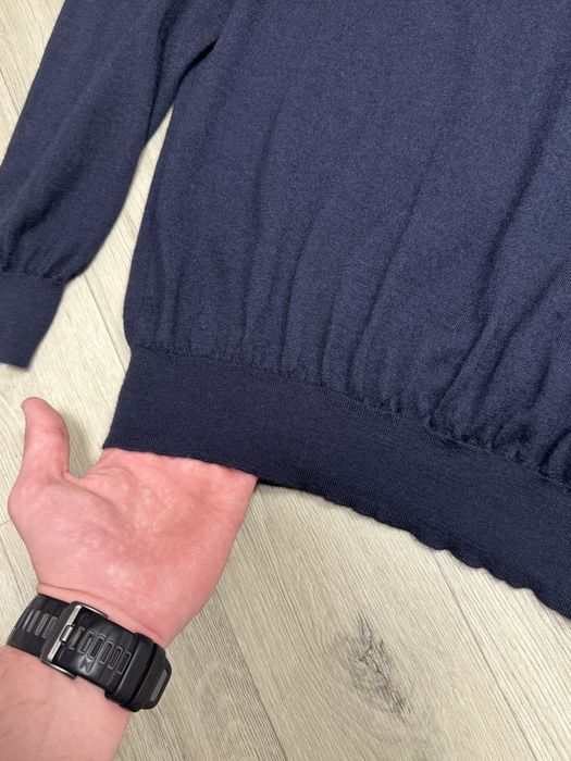 Светр  Brioni синього кольору  р.56 ХЛ
