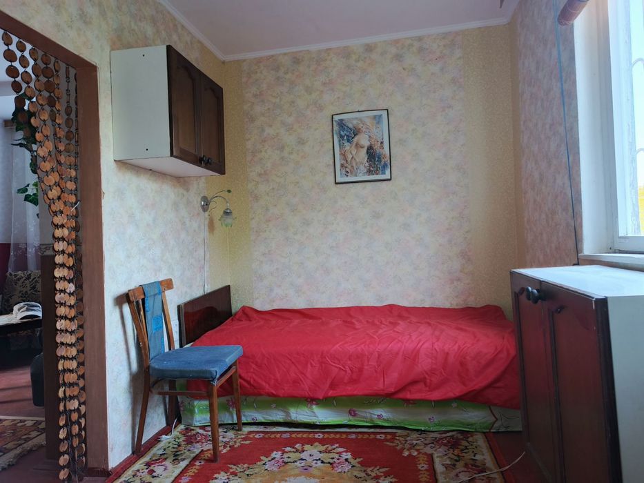 Продам дачу біля лісу