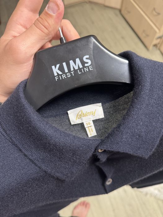 Светр  Brioni синього кольору  р.56 ХЛ