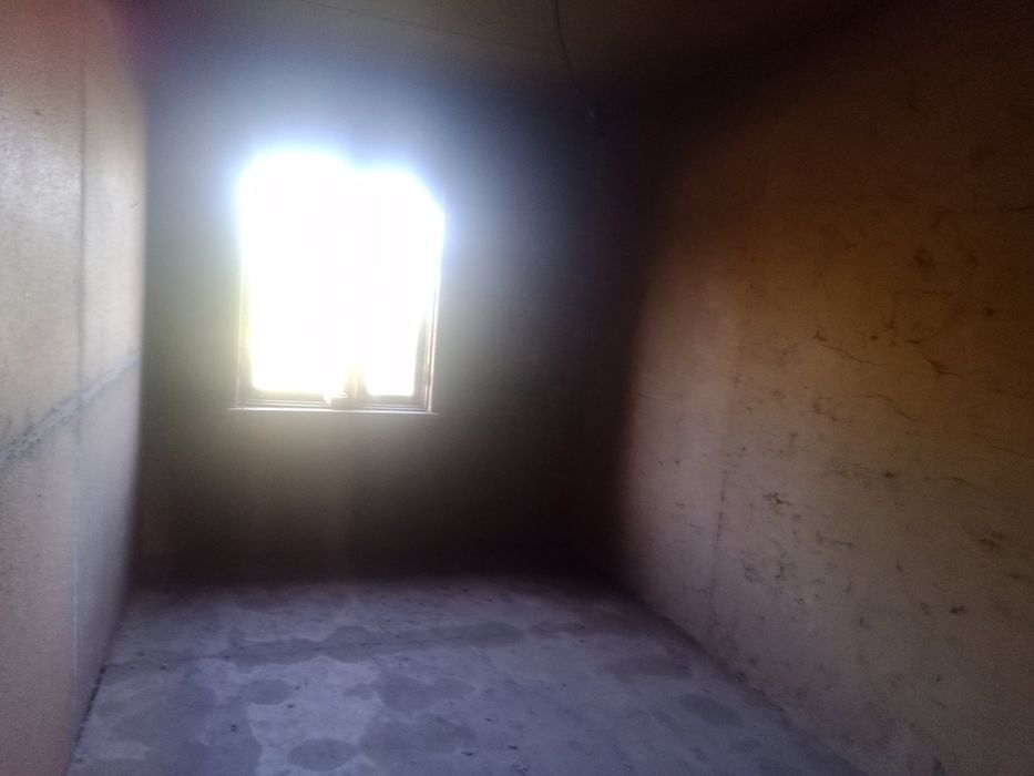 Продам 1/2 будику