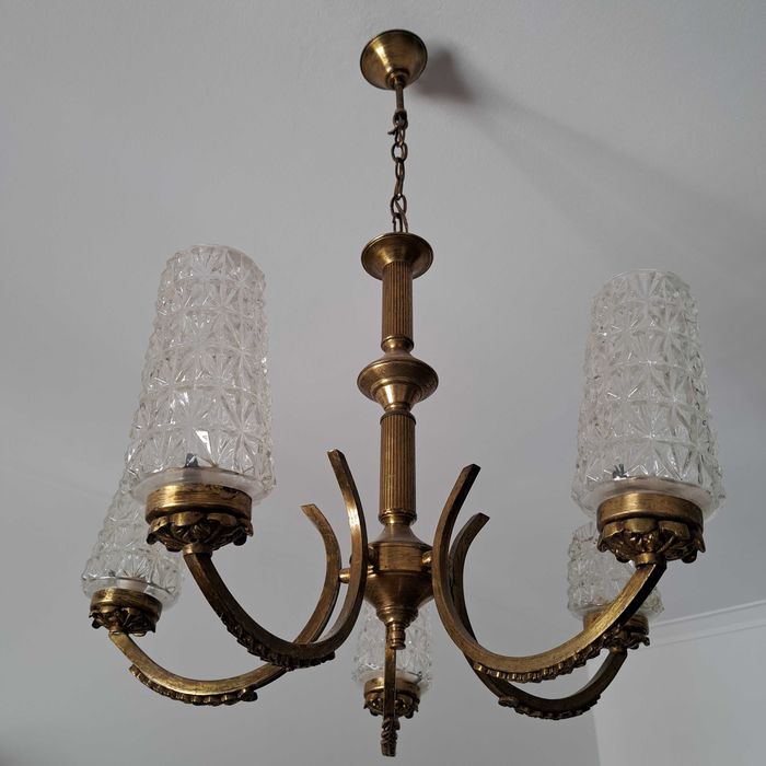 Candeeiro teto de metal com 5 braços.