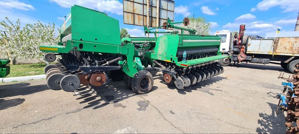 Зерновая механическая сеялка Great Plains 3S-3000F-6006 no-till (2011г