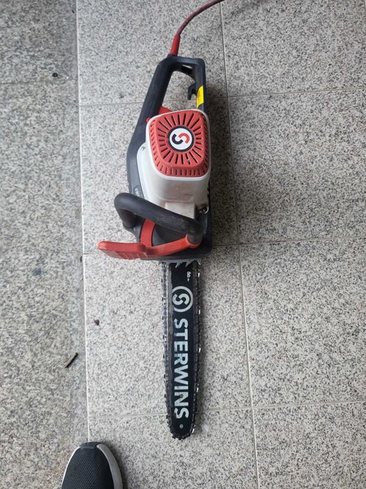 Serra eletrica  sterwins ECS 2 2000w 35cm