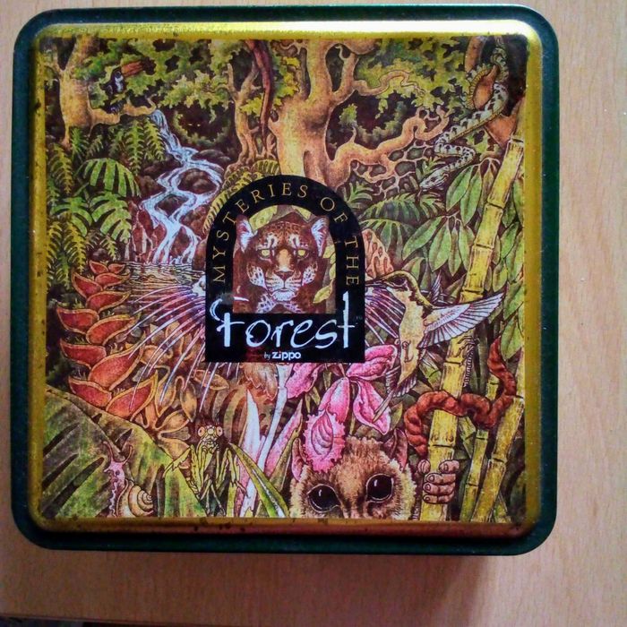 Коробка от набора зажигалок Zippo 