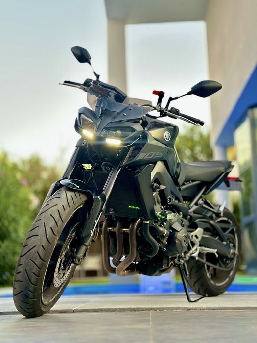 Yamaha MT 09 full