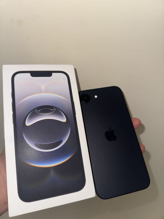 Iphone 16e sem uso
