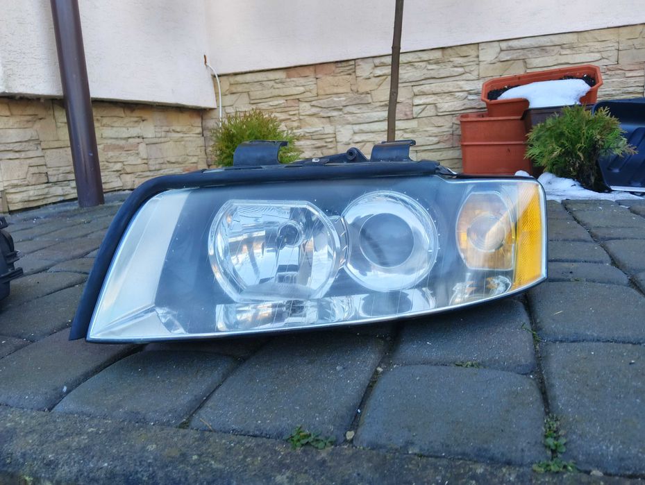 Lampy przód audi a4 b6 USA