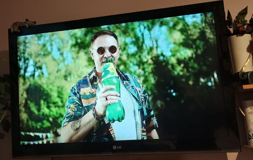 TV 42 LG cale Telewizor bez DVB-T.