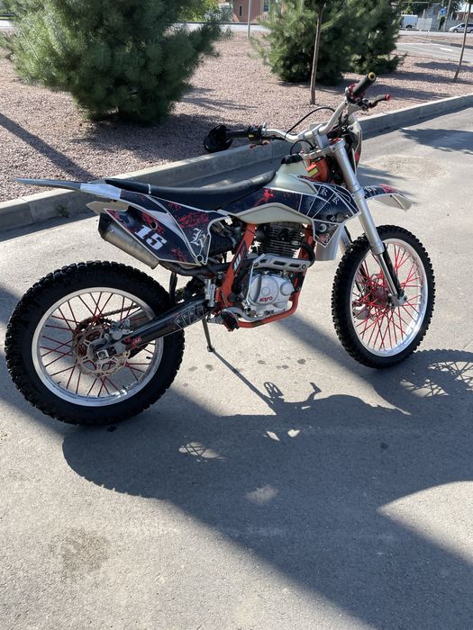 Продам мотоцикл ендуро Kayo Кайо к2 250