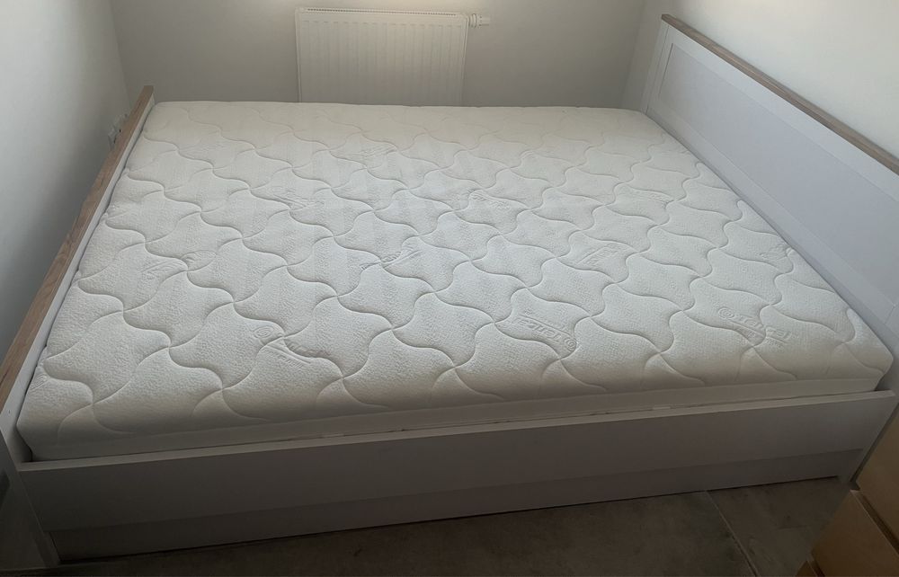 Sprzedam łóżko + materac!