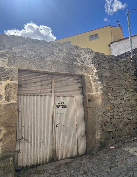 Casa em Ruínas Vilarinho da Castanheira