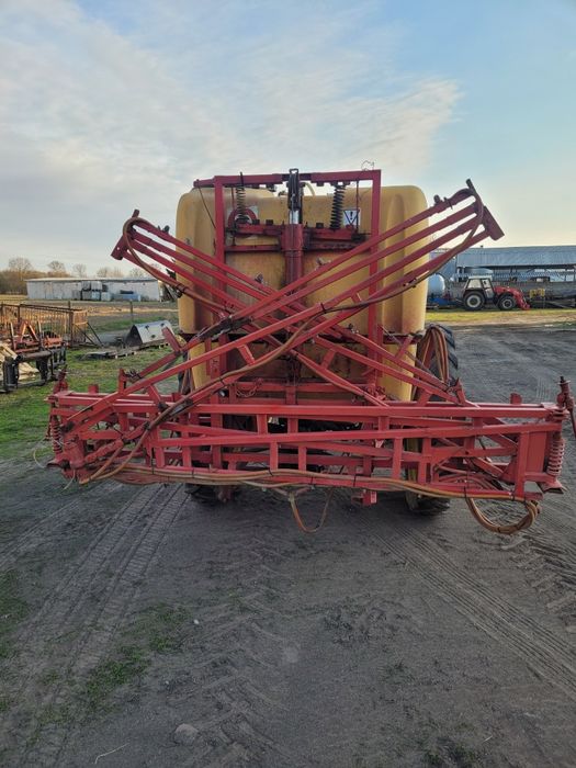 Ciągnik   Ursus C360, C355