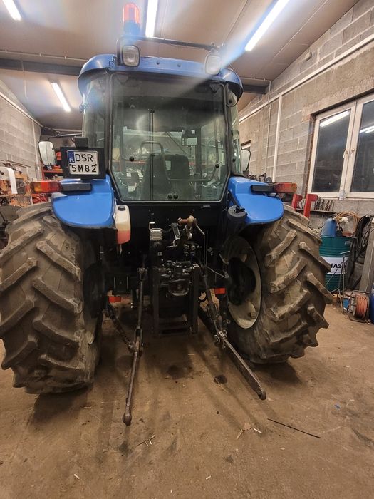 New holland td95d + ładowacz