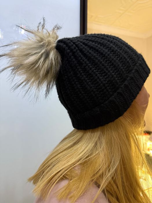 Зимова шапка. Чорна