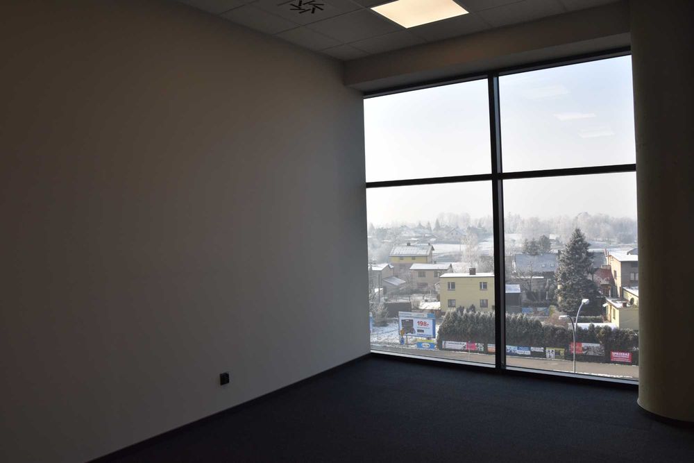 BIURO NA WYNAJEM CZECHOWICE-DZIEDZICE | SKYBOX | 20–40 m² | Bezpłatny parking | Sala konferencyjna w cenie