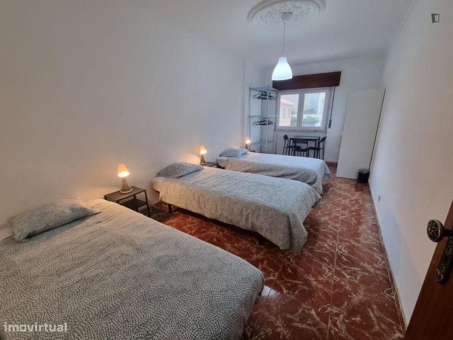 Quarto - localizado em Sintra Lisbon