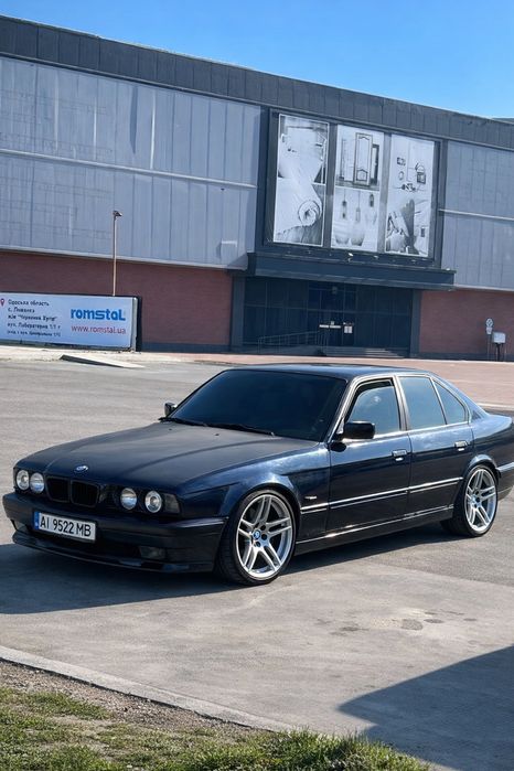BMW 525 e34 м50б25