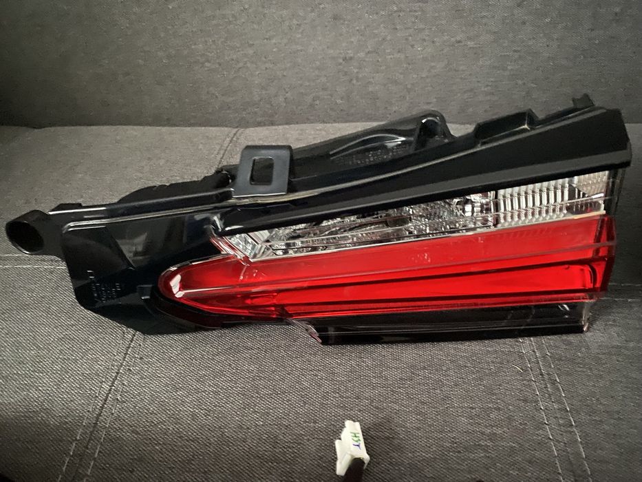 Фонари Lexus NX 2014-2017 Оригинал Европа Ліхтар Стоп