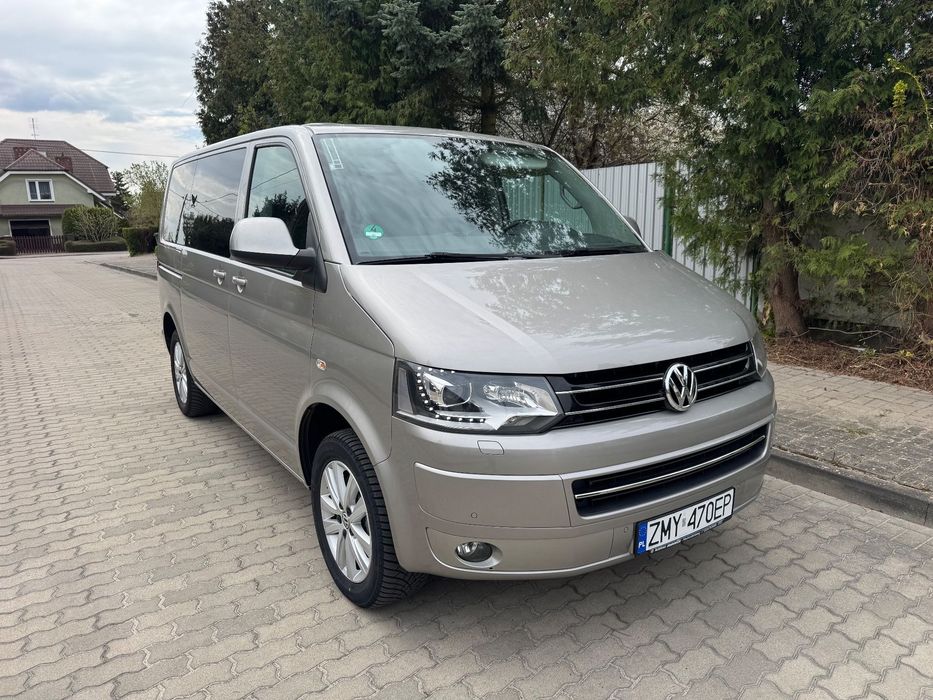 Volkswagen Caravelle 2.0TDI 180km Xenon Navi El.Drzwi Niski Przebieg !!