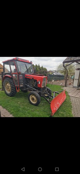 Kabina ciągnika ciągnikowa traktora