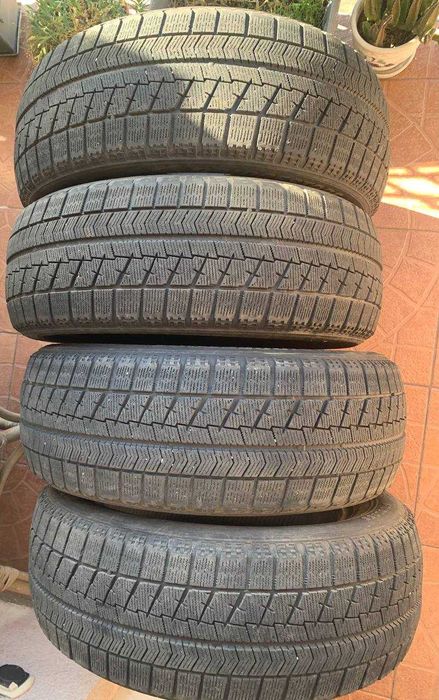 Автошини Bridgestone 205/60 r16