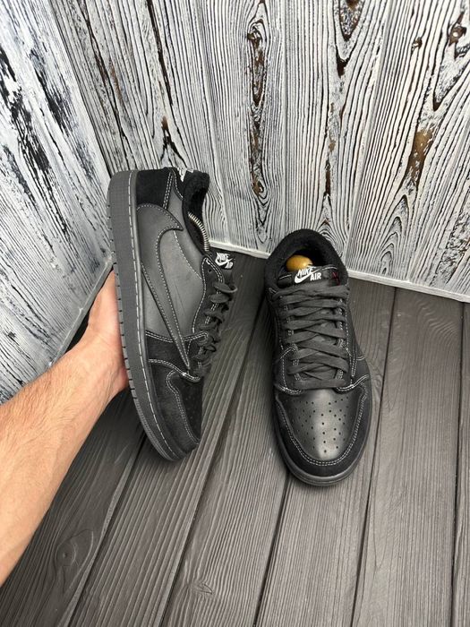 Кросівки - Nike Air Jordan Travis Scott 45р