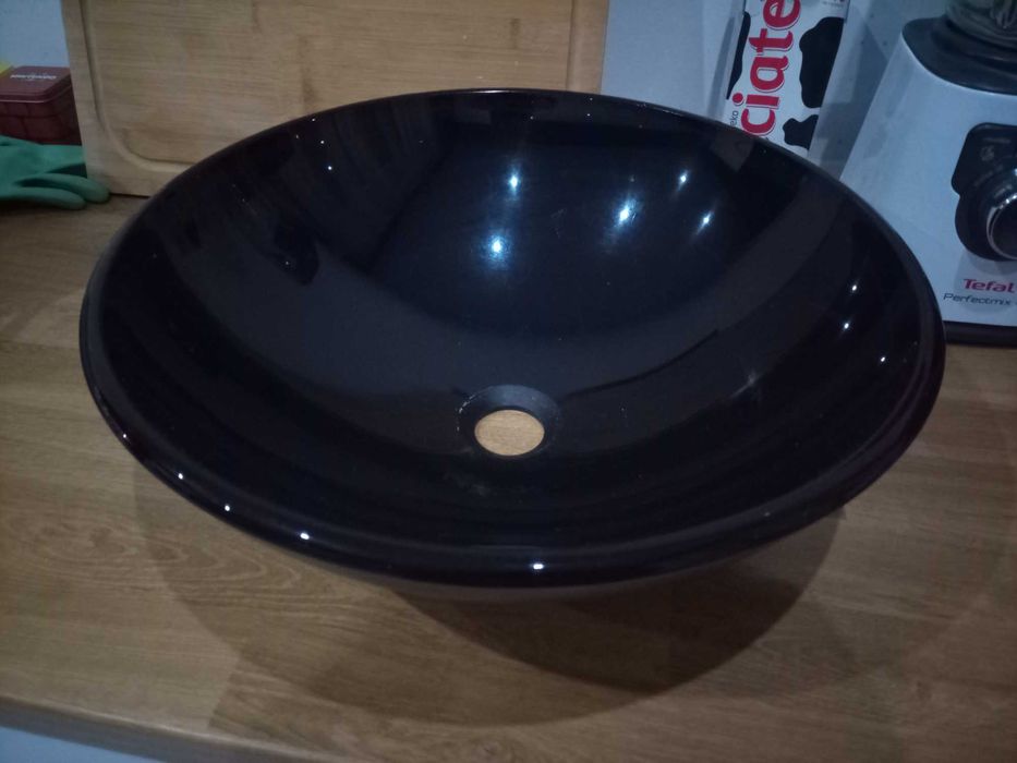 Czarna Umywalka Misa Szklana 42 cm / 14 cm Szkło Hartowane Używana