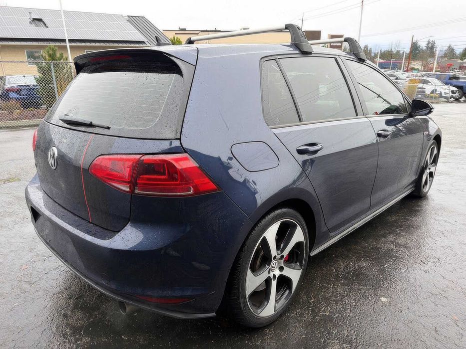 Volkswagen Golf GTI Autobahn 4-Door      2016