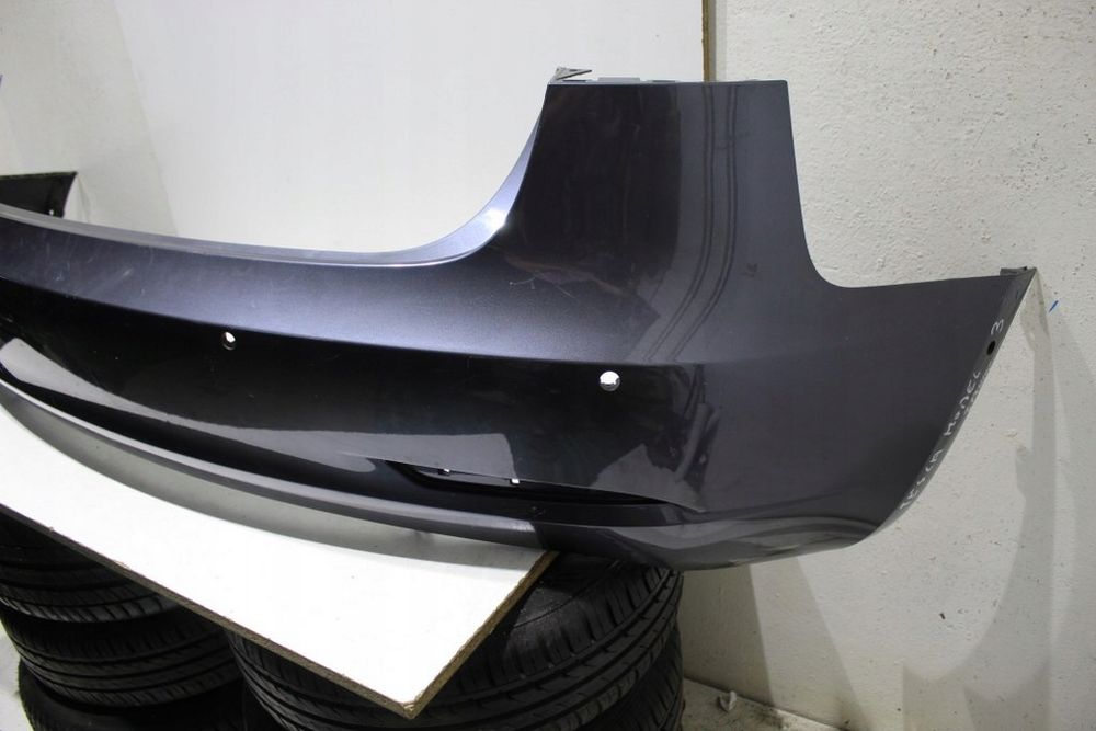 tesla model 3 zderzak tył tylny ładny
