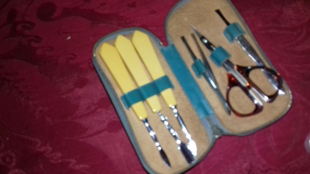 Sounds of My Mother: Pieces Return Now to the Light of Memory – Since 2 EUR.64286189918978124