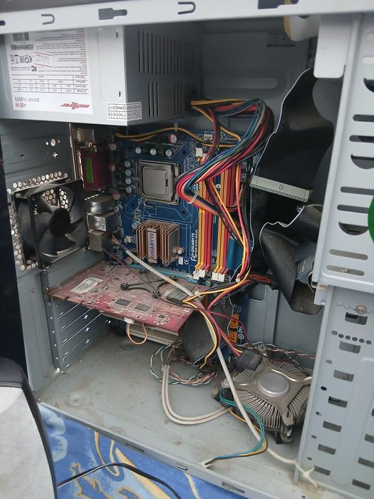 Комп'ютер LG (системний блок)