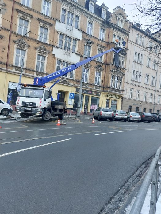 Zwyżka podnośnik koszowy