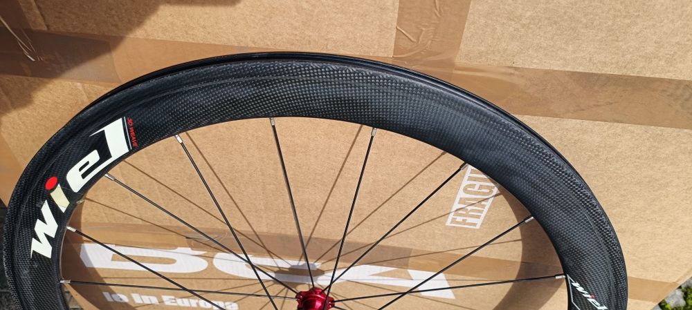 Roda frente ciclismo WIEL