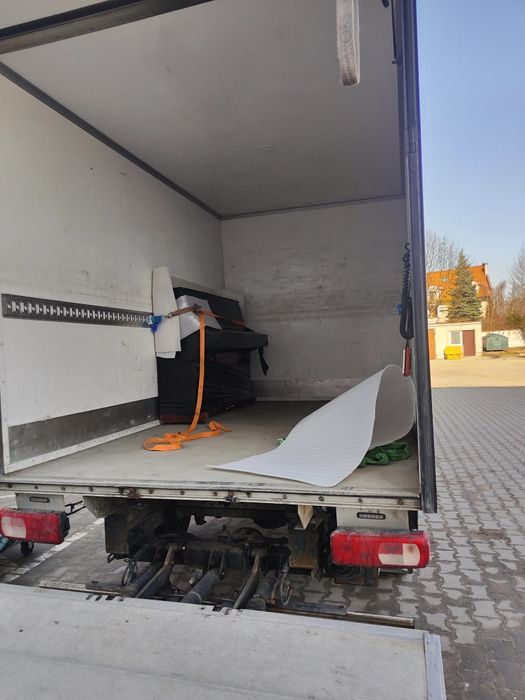 Transport Busem 7 - Osobowym, izoterma, 4x4, Kontener z wIndą, DOKA