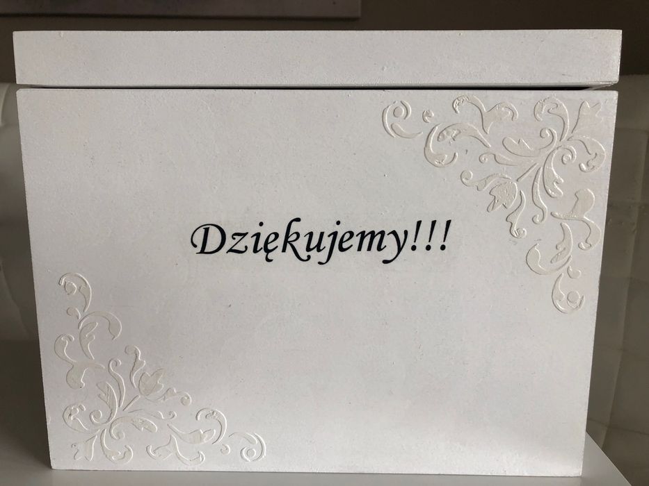 Recznie robiony kuferek na koperty ślubne