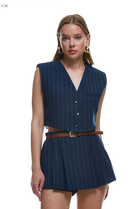 Krótka pikowana kamizelka w paski elegancka m 5ia
