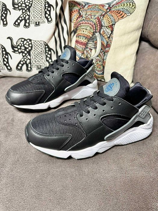Кросівки Nike Air Huarache